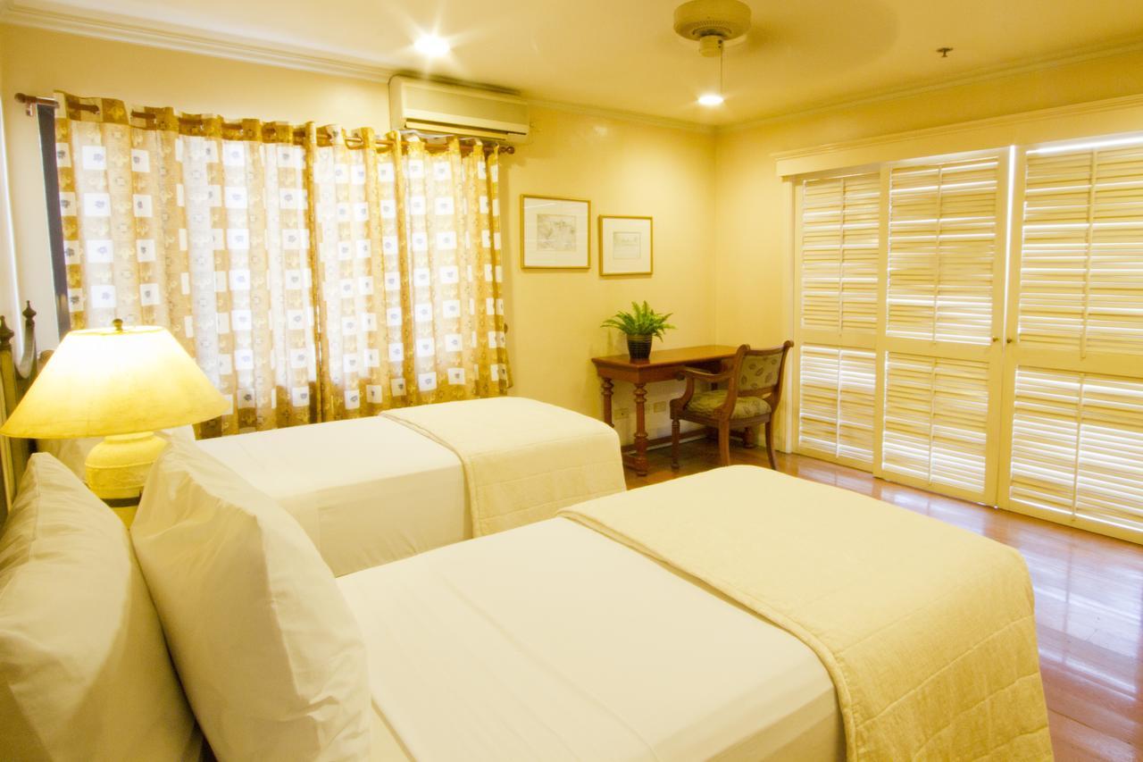 Sophia Suites Residence Hotel Cebu Exterior foto